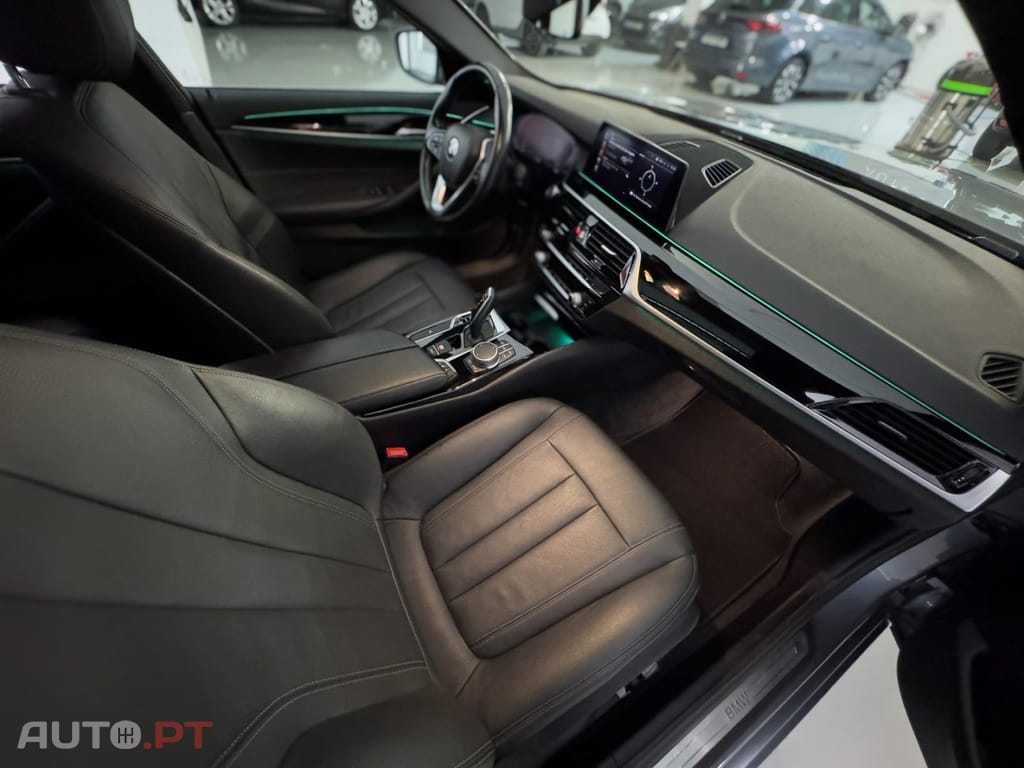 BMW 520 d Line Luxury Auto MHD