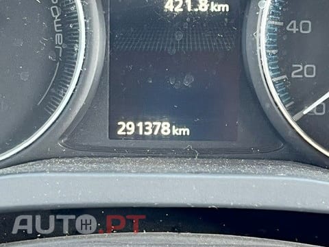 Mitsubishi Outlander 2.0 Instyle Navi