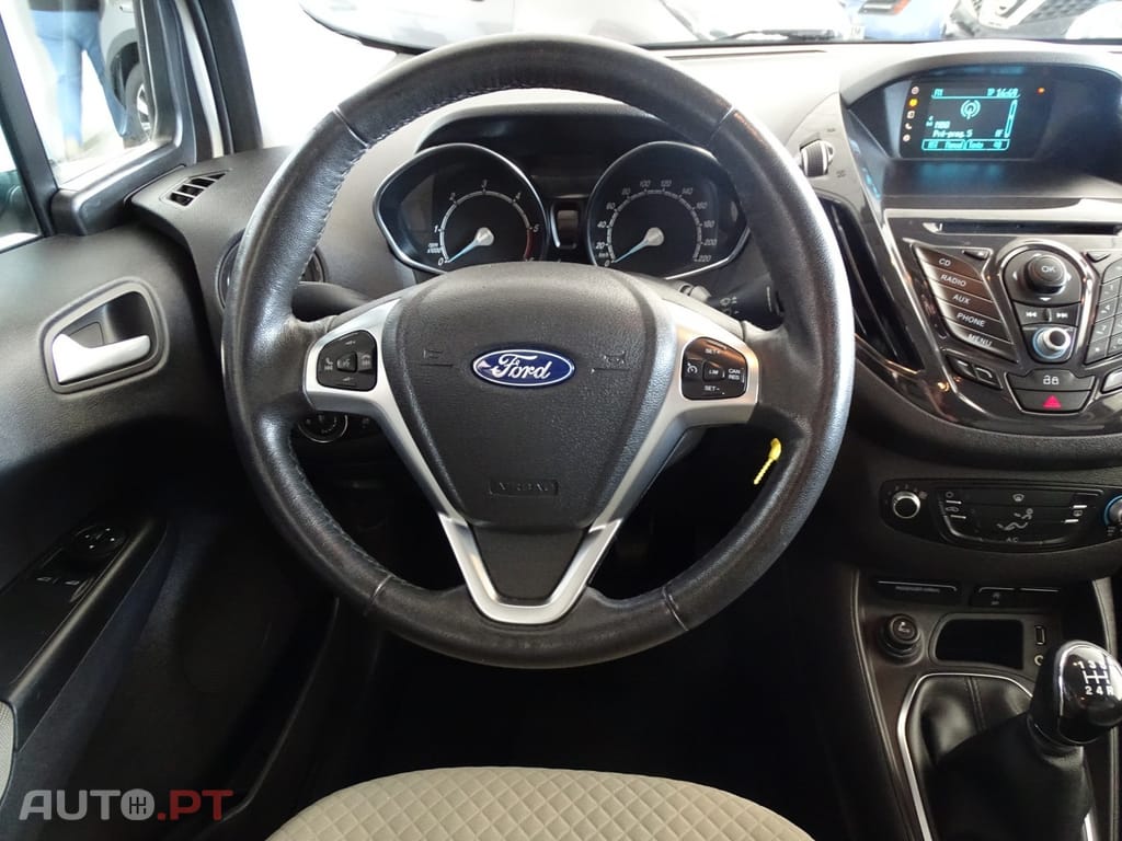 Ford Tourneo 1.5 TDCi Titanium
