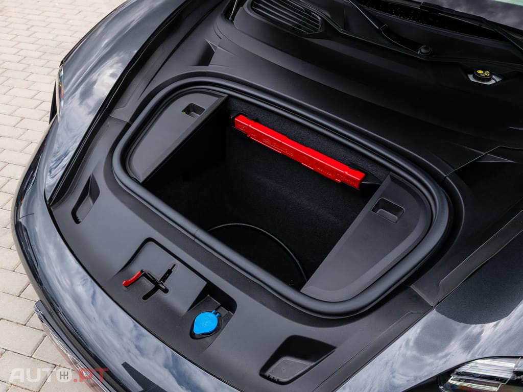Porsche Taycan Bateria Performance Plus