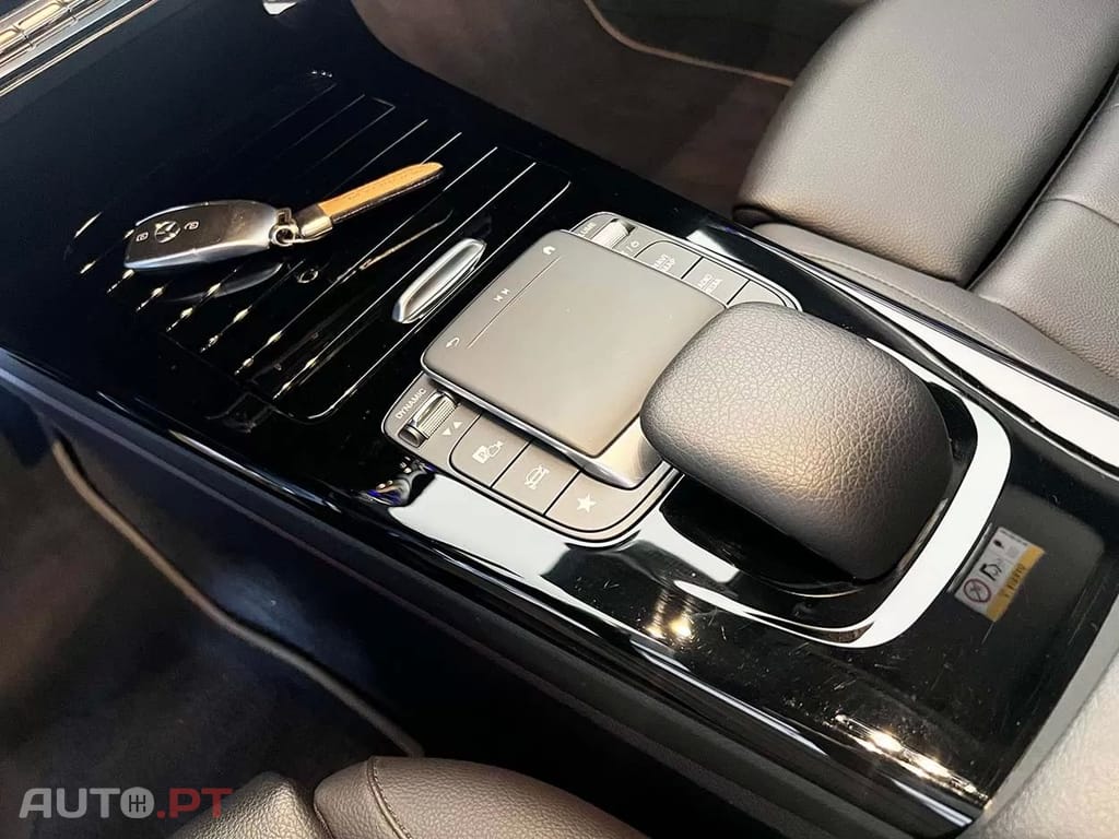 Mercedes-Benz A 250 BUSINESS SOLUTION