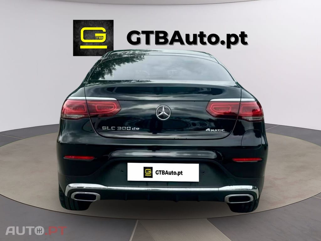 Mercedes-Benz GLC 300 de 4M AMG 
