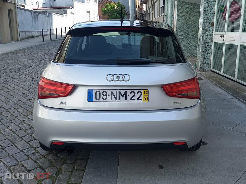 Audi A1 1.6TDI Sportback Sport Nacional