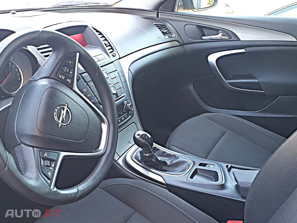 Opel Insignia 2.0 CDTi Edition ecoFLEX