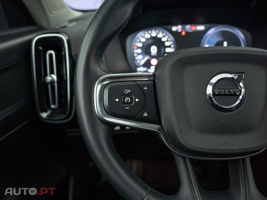 Volvo XC40 1.5 T5 PHEV Inscription Expression