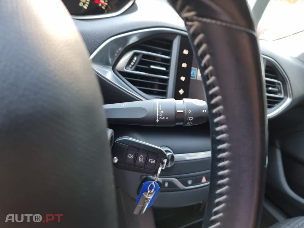Peugeot 308 1.2 PureTech Access