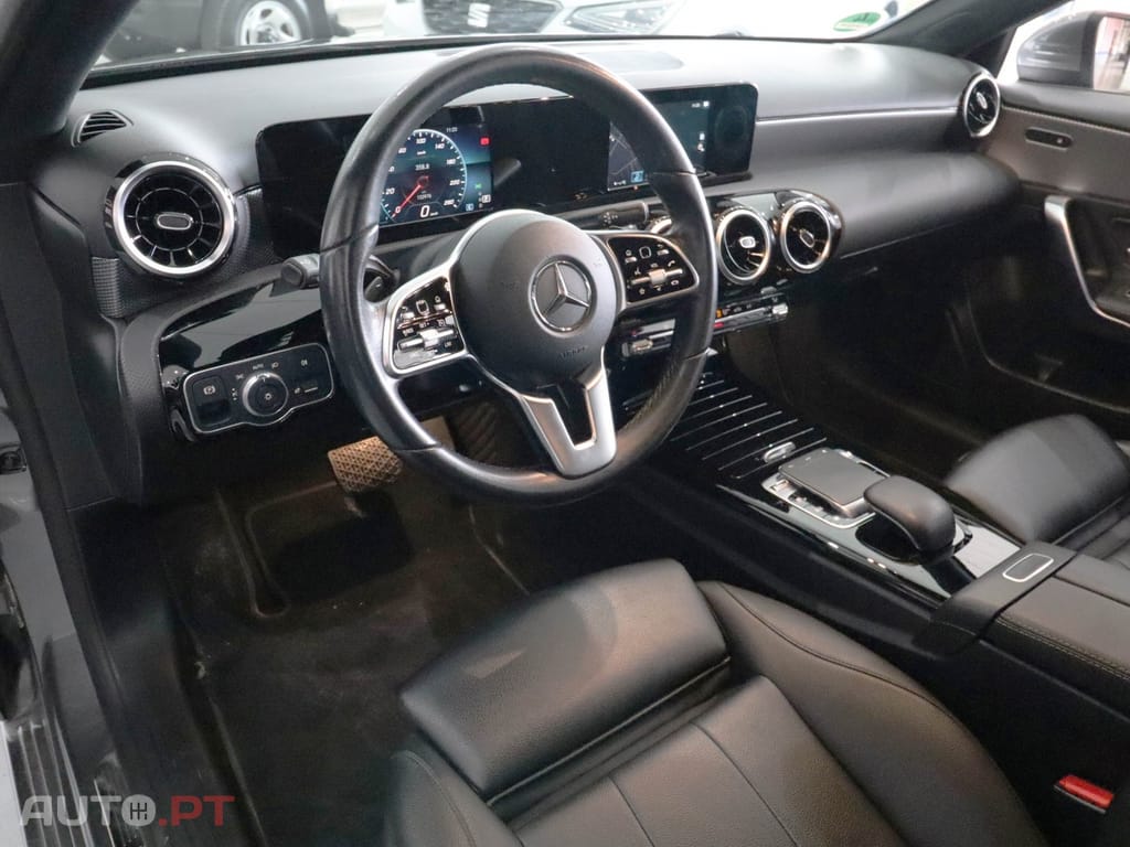 Mercedes-Benz A 180 d 7G-DCT Progressive