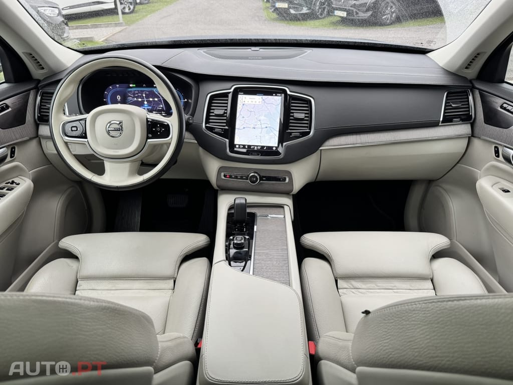 Volvo XC90 2.0 T8 PHEV Plus Bright AWD