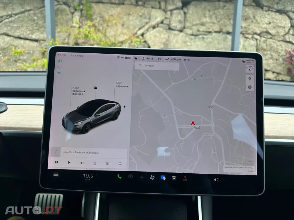Tesla Model 3 Performance Tração Integral
