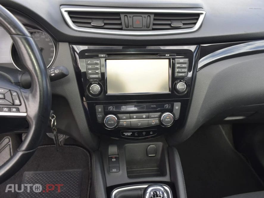 Nissan Qashqai 1.5 dCi N-Connecta Business