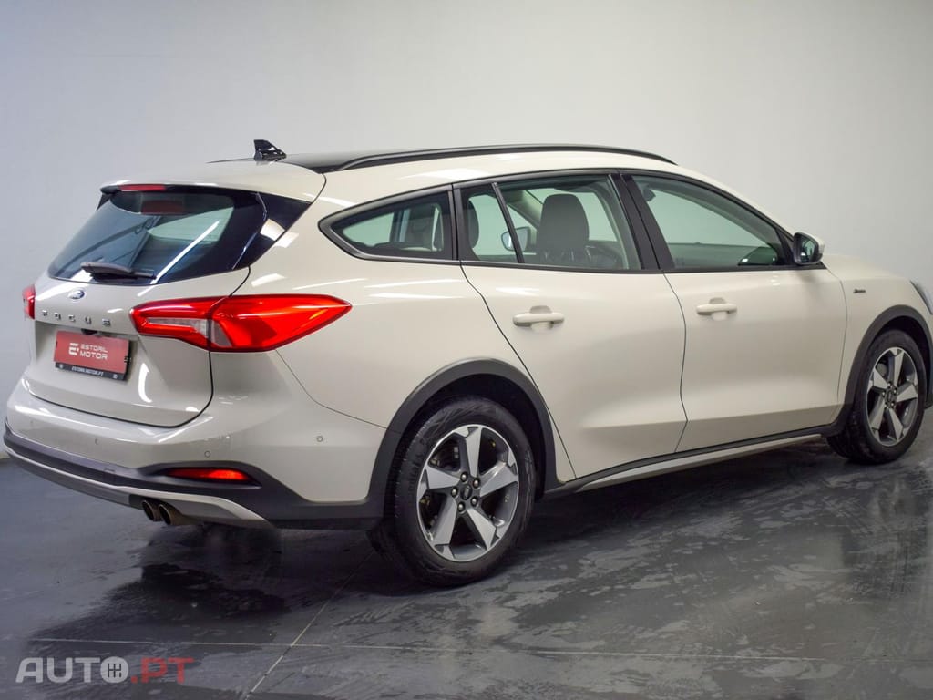 Ford Focus 1.5 TDCI ECOBLUE 120cv ACTIVE