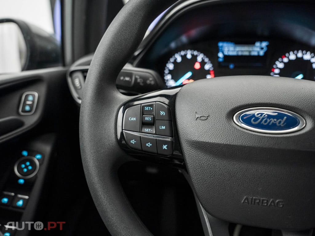Ford Fiesta 1.0 EcoBoost MHEV Connected