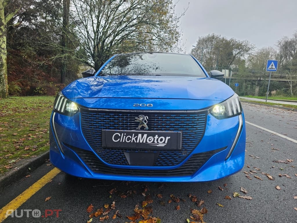 Peugeot E-208 50 kWh GT