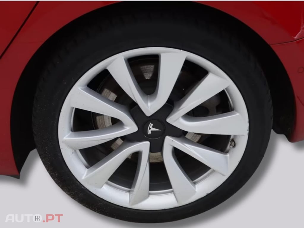 Tesla Model 3 Long-Range AWD I.V.A DEDUTÍVEL