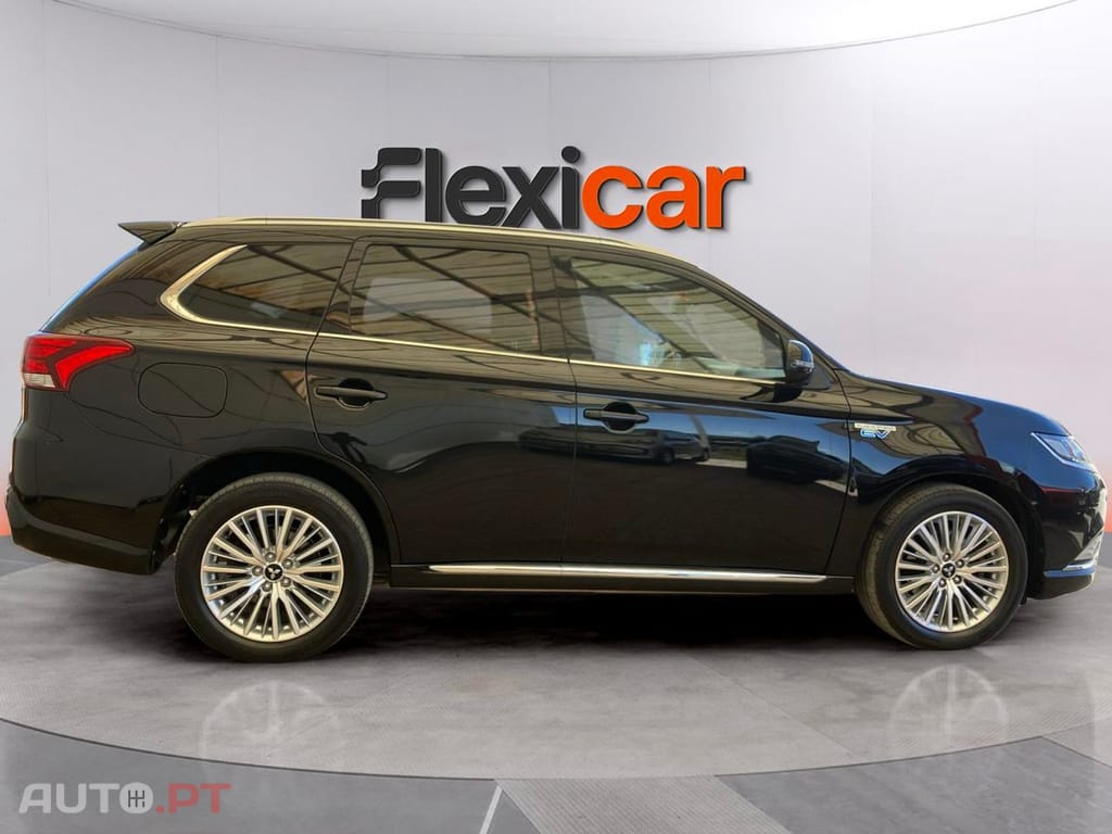 Mitsubishi Outlander 2.4 Instyle