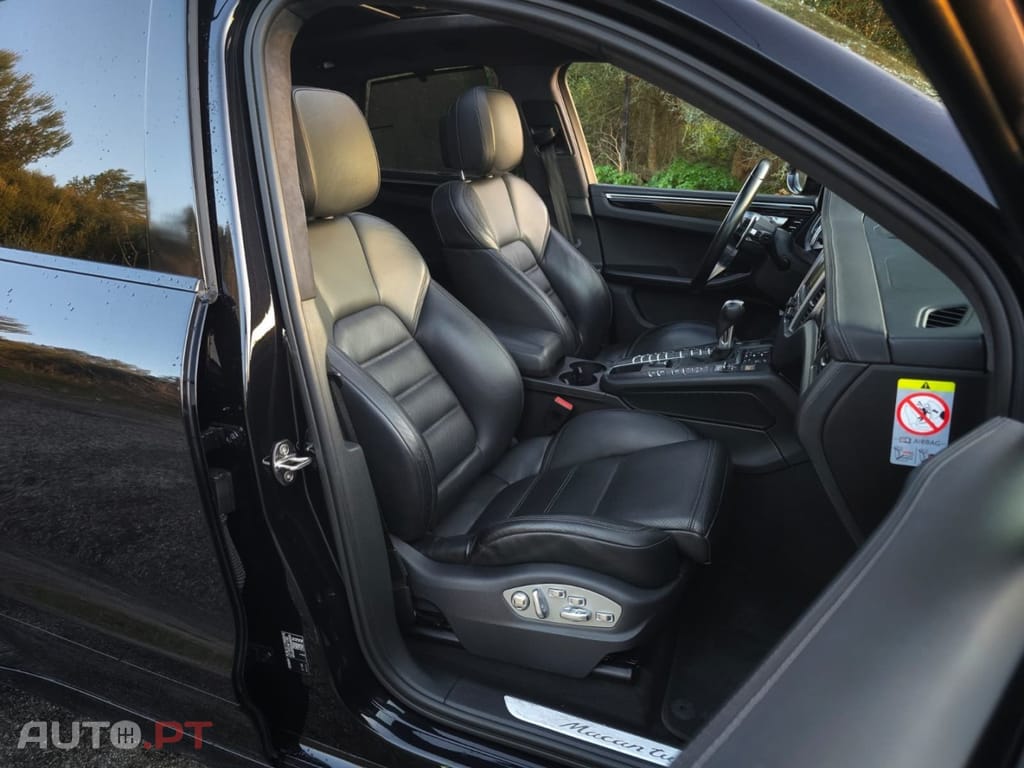 Porsche Macan Turbo PDK