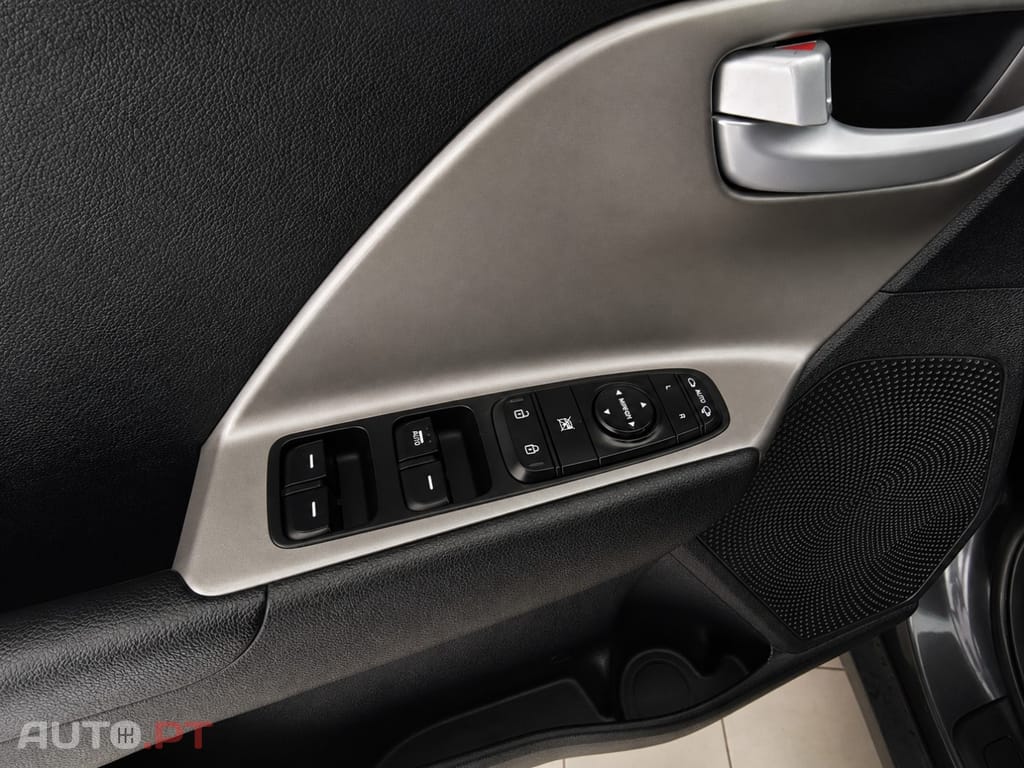 Kia Niro 1.6 GDi HEV Urban