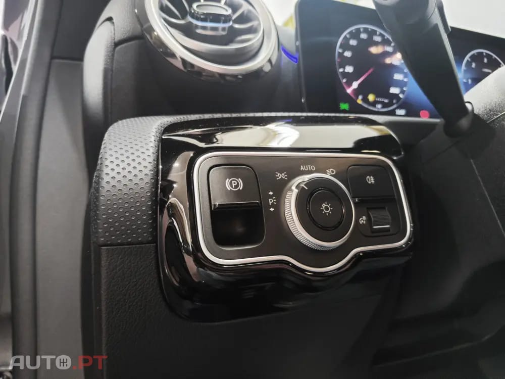 Mercedes-Benz A 180 d AMG Line Aut.