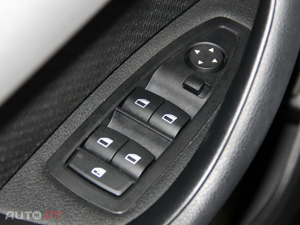 BMW X1 18 i sDrive