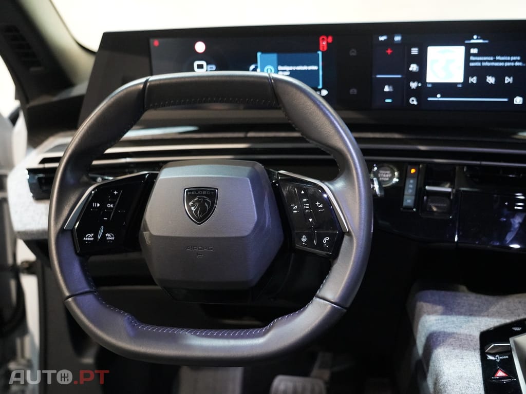 Peugeot 3008 1.2 Hybrid Allure e-DCS6