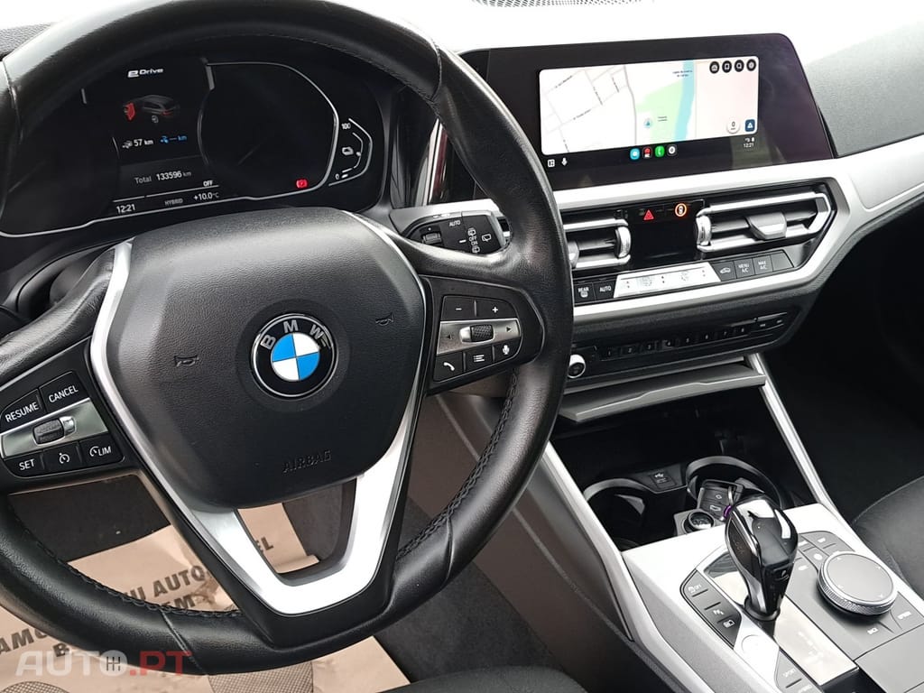 BMW 330 e Corporate Edition Auto