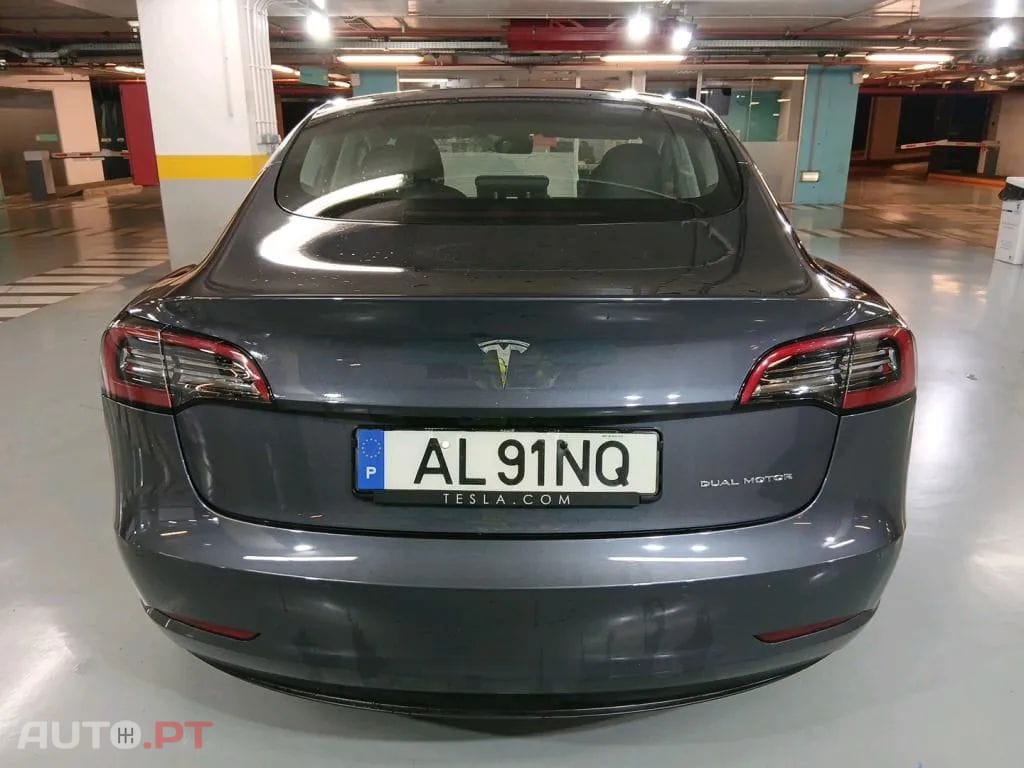 Tesla Model 3 Long Range Tração Integral