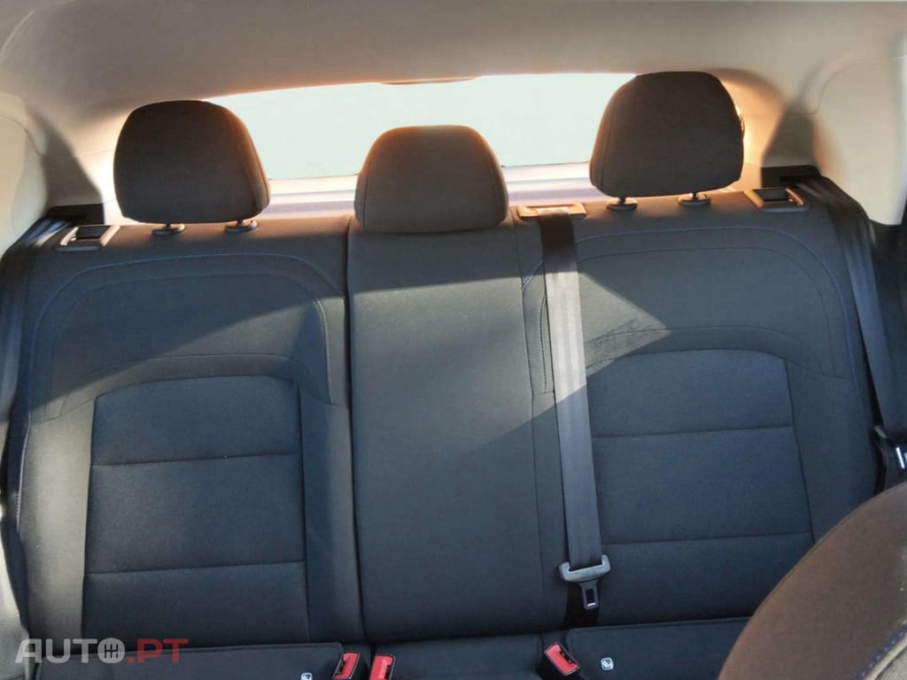 MG MG4 51 kWh Standard