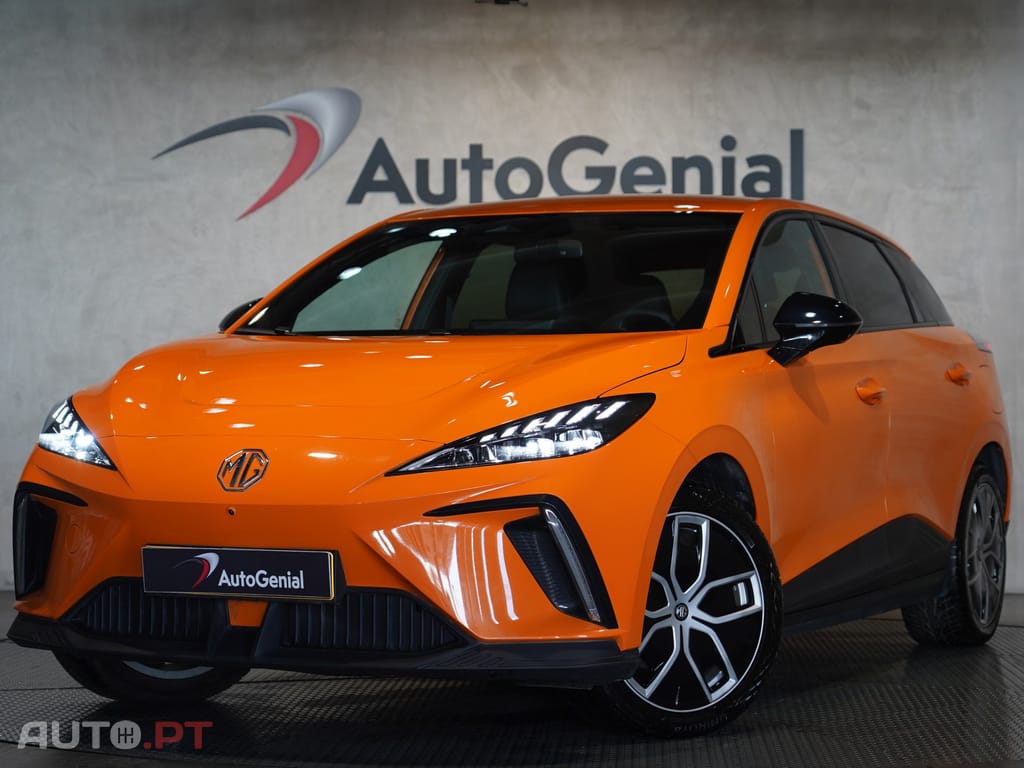 MG MG4 64 kWh Luxury