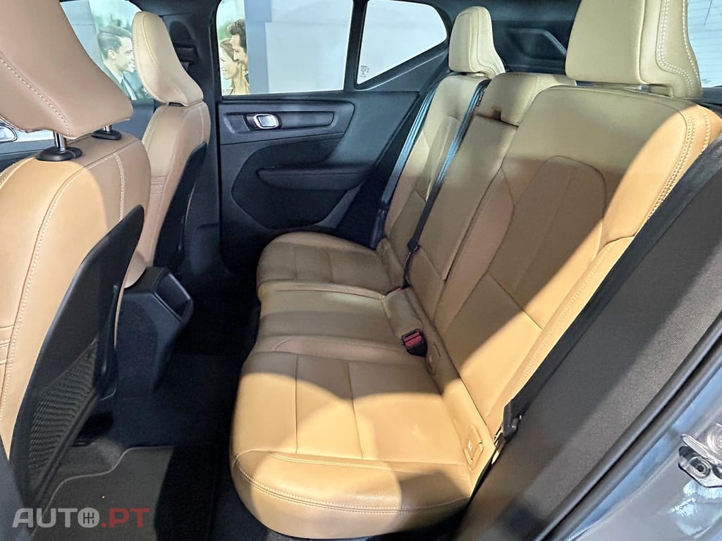 Volvo XC40 2.0 D3 Geartronic Momentum Plus