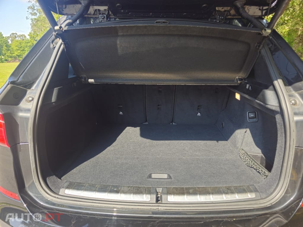 BMW X1 25 d xDrive Pack M