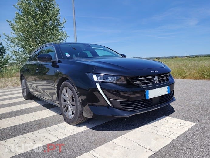 Peugeot 508 SW hybrid plug in 225 cv allure pack e-EAT8