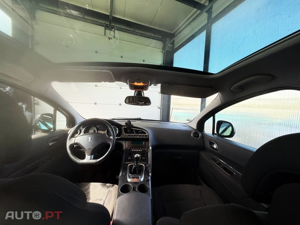 Peugeot 3008 1.6 HDI Tendance