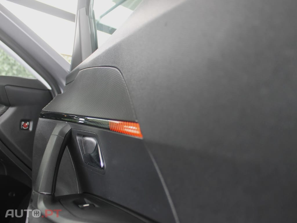 Peugeot 2008 1.5 BlueHDi Active Pack