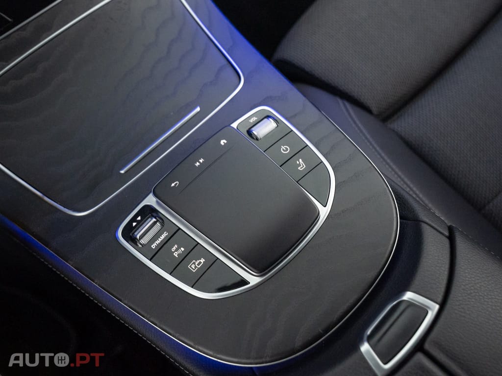 Mercedes-Benz E 300 de Avantgarde