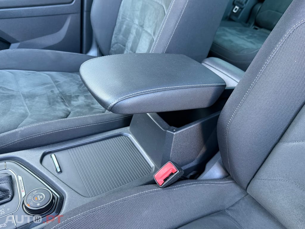 Volkswagen Tiguan 2.0 TDI R-Line DSG 4Motion