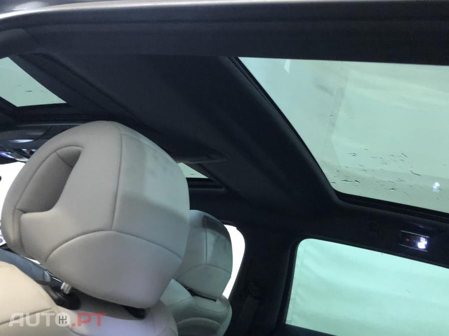 DS DS5 THP 210 Sport Chic