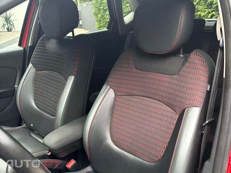 Renault Captur 0.9 Tce Helly Hansen
