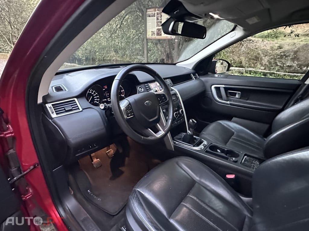 Land Rover Discovery Sport 2.0 TD4 HSE