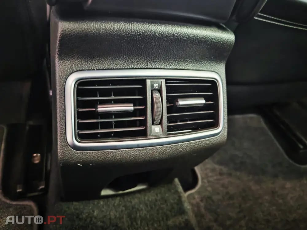 Renault Mégane ENERGY TCe 130 EDC INTENS
