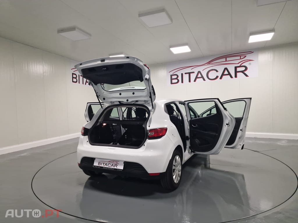 Renault Clio SOCIETE 1.5 DCI ZEN IVA DEDUTIVEL