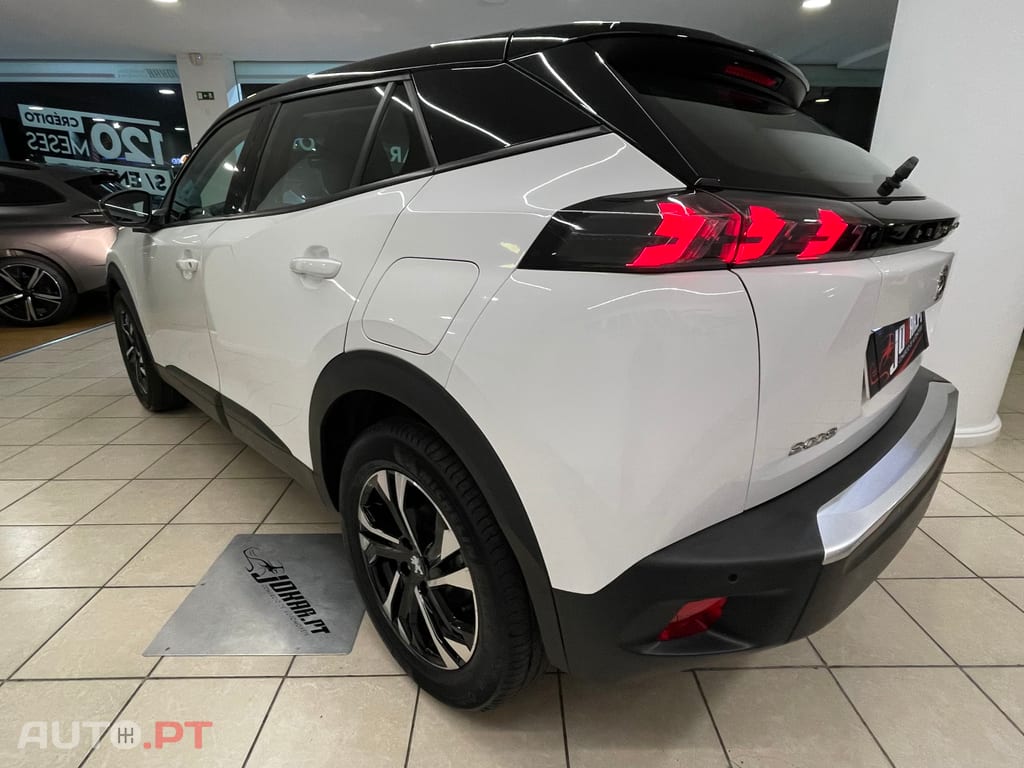 Peugeot 2008 1.2 PureTech 100 Allure Pack