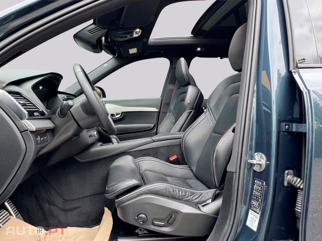 Volvo XC90 T8 R  I.V.A DEDUTIVEL