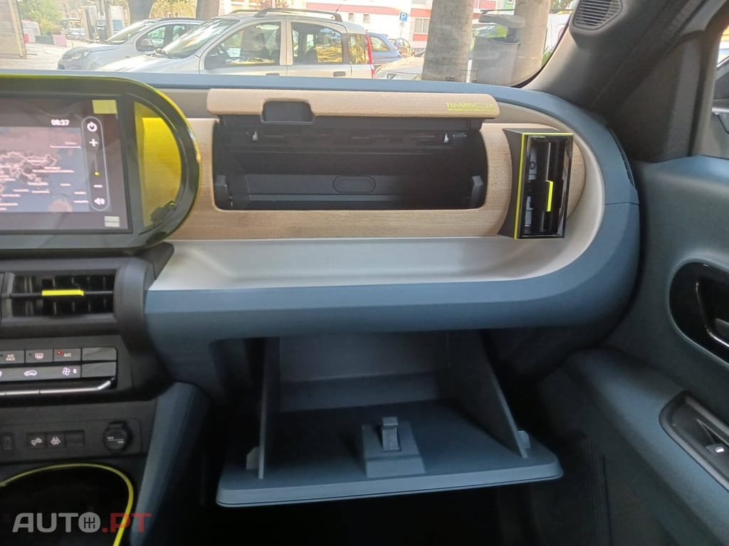 Fiat Grande Panda 1.2 Hybrid La Prima eDCT