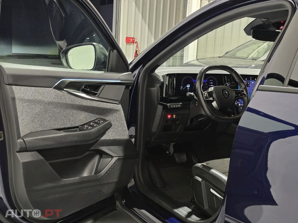 Renault Espace 1.2 E-Tech Full Hybrid Techno