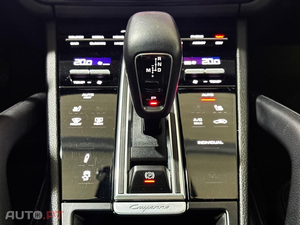 Porsche Cayenne E-Hybrid Platinum Edition