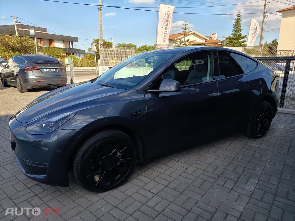 Tesla Model Y Long Range Tração Integral