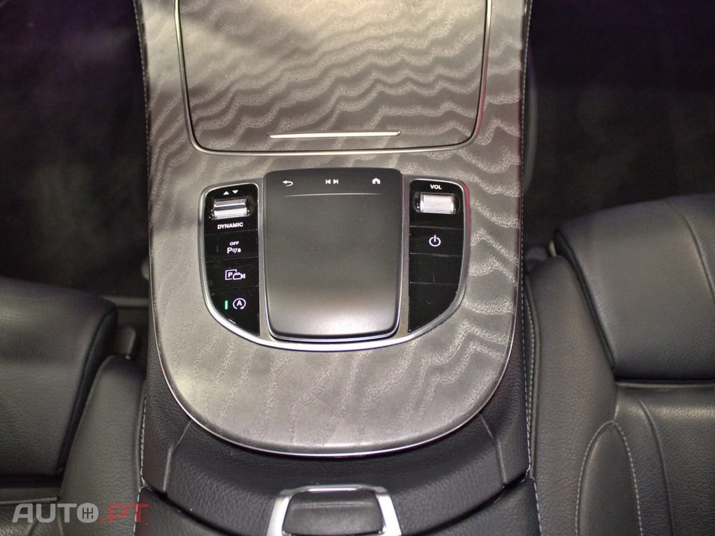 Mercedes-Benz CLS 220 d AMG Line