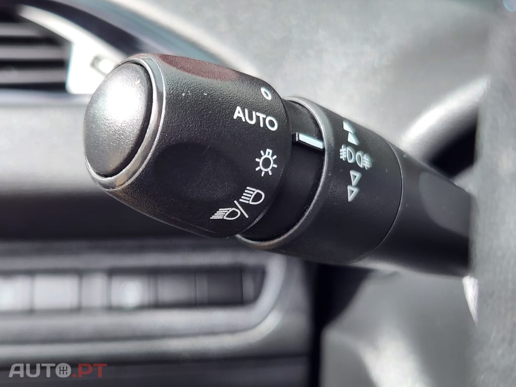 Peugeot 208 1.2 VTi Active