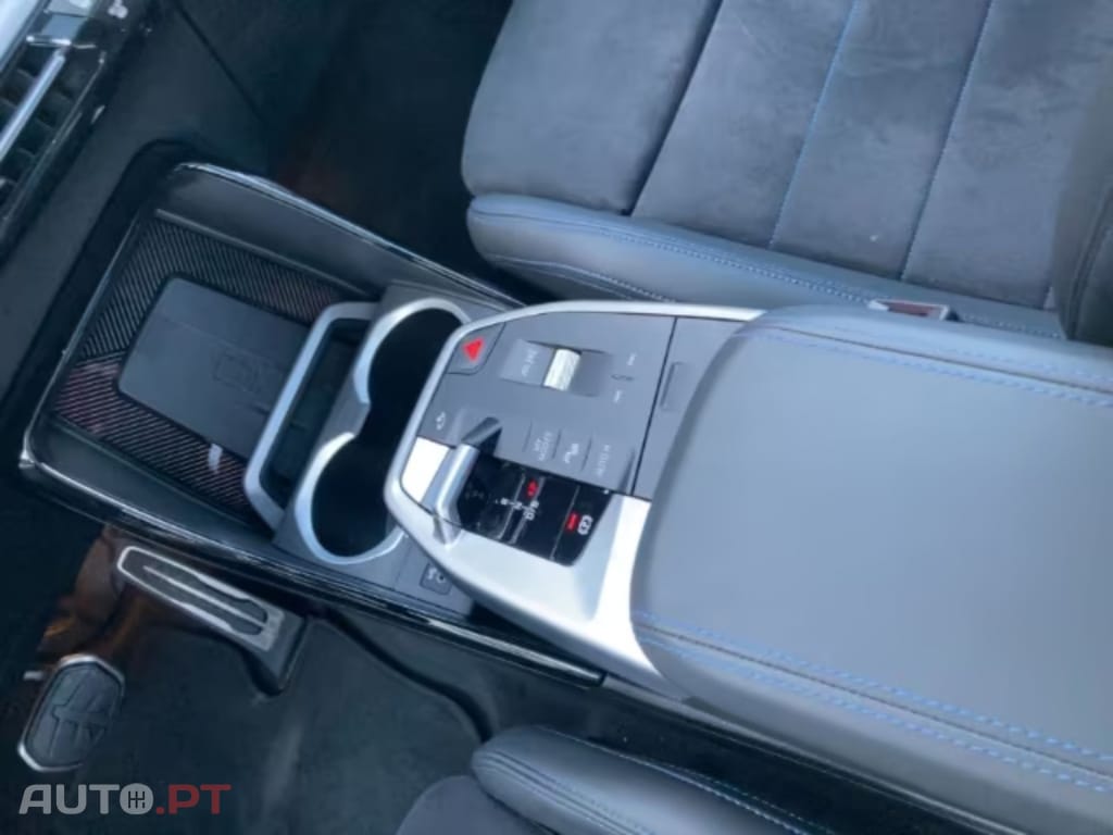BMW iX1 I.V.A DEDUTÍVEL xDrive 30 M-Sport