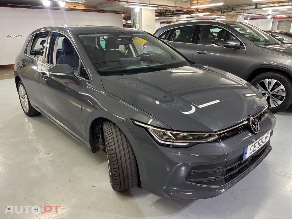 Volkswagen Golf 1.5 TSI e-Hybrid Life DSG